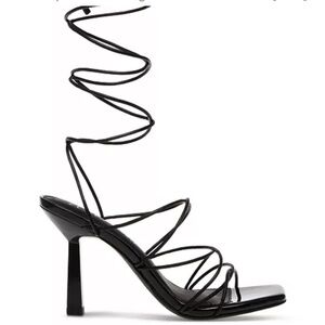 Wild Pair NIB-Black Strappy Gladiator Square-Toe Heeled Sandals New in box SZ 8